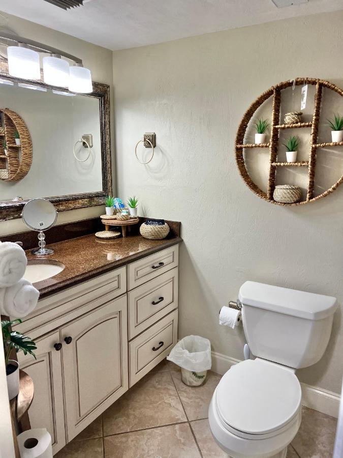 Beach Oasis 704 Lovely Daytona Ocean Front For 5 Sleeps Up To 12 Daytona Beach Extérieur photo