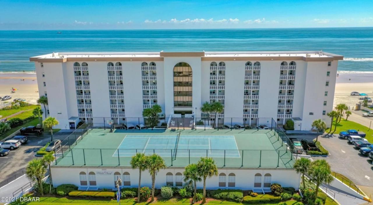 Beach Oasis 704 Lovely Daytona Ocean Front For 5 Sleeps Up To 12 Daytona Beach Extérieur photo